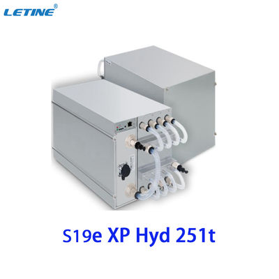 Bitmain Antminer S19 XP Hydro ASIC Miner 5522W pour le BTC/BCH/BSV