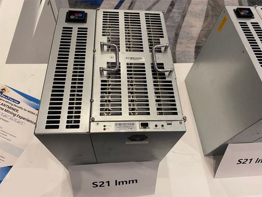 L'immersion Bitcoin Miner Antminer S21 XP IMM 300Th/s 4050W SHA-256 L'algorithme Bitmain Antminer S21 XP L'immersion Asic Miner