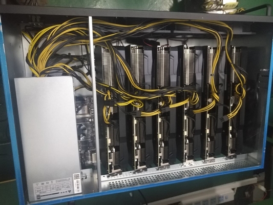 Installation d'exploitation de M06S 6GPU extrayant la machine d'abattage de dogecoin d'ETH LTC