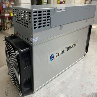 hashrate 5.3Th/s de l'iBeLink BM-K1 extrayant la puissance d'algorithme de Kadena 835W.